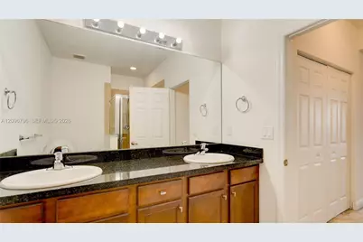 954 SW 147th Ave #2610, Pembroke Pines, FL 33027 - Photo 15