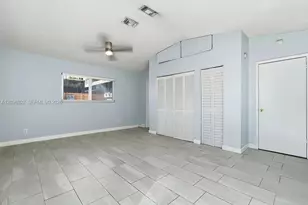 401 SE 2nd Ave, Dania Beach, FL 33004 - Photo 11