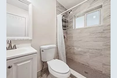 401 SE 2nd Ave #401, Dania Beach, FL 33004 - Photo 15