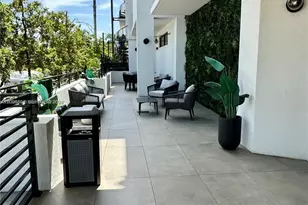 1030 15th St, Miami Beach, FL 33139 - Photo 3