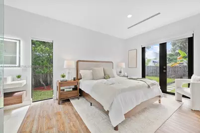 2140 SW 20th St, Miami, FL 33145 - Photo 23