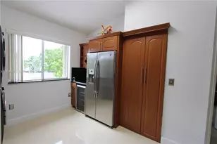 7015 NW 173rd Dr, Hialeah, FL 33015 - Photo 7