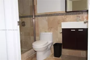 7015 NW 173rd Dr, Hialeah, FL 33015 - Photo 9