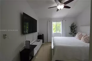 7015 NW 173rd Dr, Hialeah, FL 33015 - Photo 15