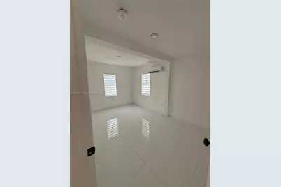 6716 NW 6th Ave, Miami, FL 33150 - Photo 17