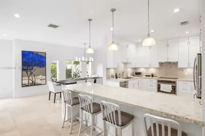8600 SW 139th Ter, Palmetto Bay, FL 33158 - Photo 9
