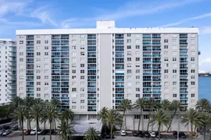 6770 Indian Creek Dr, Miami Beach, FL 33141 - Photo 13