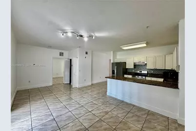 17350 NW 67th Ave #109, Hialeah, FL 33015 - Photo 5