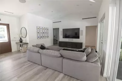 7985 SW 99th St, Miami, FL 33156 - Photo 17