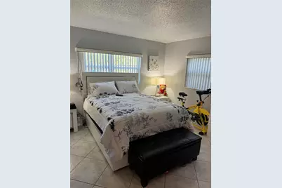 1000 NE 14th Ave #101, Hallandale Beach, FL 33009 - Photo 35