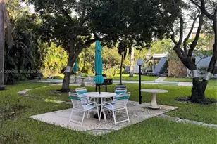 1000 NE 14th Ave, Hallandale Beach, FL 33009 - Photo 45