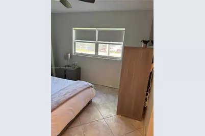 1000 NE 14th Ave #101, Hallandale Beach, FL 33009 - Photo 29