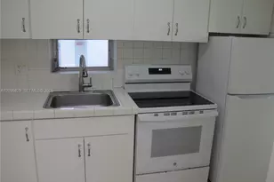 926 SW 10th Ave, Miami, FL 33130 - Photo 5