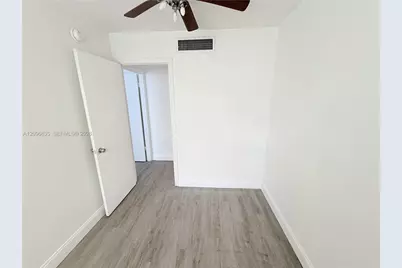1080 94th St #103, Bay Harbor Islands, FL 33154 - Photo 21