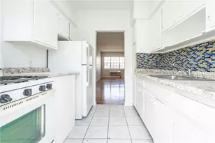 330 84th St, Miami Beach, FL 33141 - Photo 9