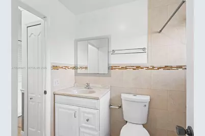 [Address not provided], Hialeah, FL 33016 - Photo 15