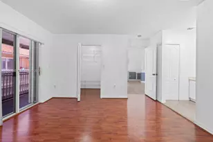 2485 W 76th St, Hialeah, FL 33016 - Photo 17