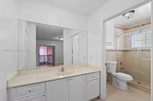 2485 W 76th St, Hialeah, FL 33016 - Photo 15