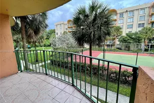 9310 Fontainebleau Blvd, Miami, FL 33172 - Photo 7