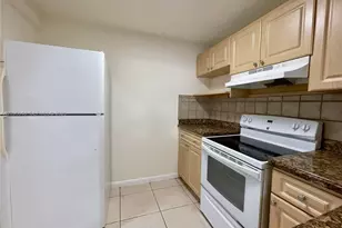 9310 Fontainebleau Blvd, Miami, FL 33172 - Photo 3