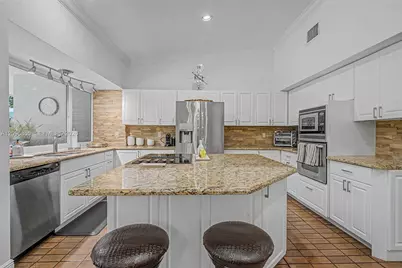 16100 SW 81st Ave, Palmetto Bay, FL 33157 - Photo 11