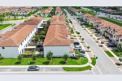 11927 SW 247th Ter, Homestead, FL 33032 - Photo 13