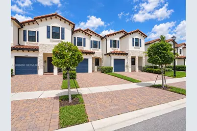 11927 SW 247th Ter, Homestead, FL 33032 - Photo 3