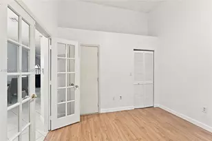 8201 NW 100th Ln, Tamarac, FL 33321 - Photo 5