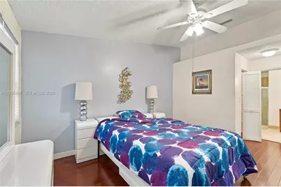 8201 NW 100th Ln, Tamarac, FL 33321 - Photo 15