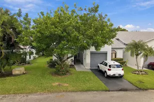 8201 NW 100th Ln, Tamarac, FL 33321 - Photo 21