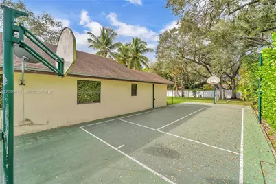 10330 SW 58th Ct, Pinecrest, FL 33156 - Photo 5