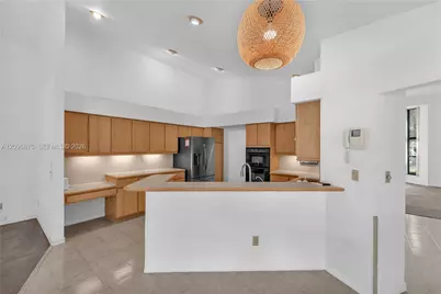10330 SW 58th Ct, Pinecrest, FL 33156 - Photo 9