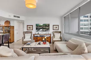 7135 Collins Ave, Miami Beach, FL 33141 - Photo 9