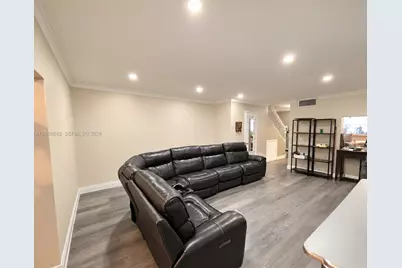 1785 W 72nd St, Hialeah, FL 33014 - Photo 3