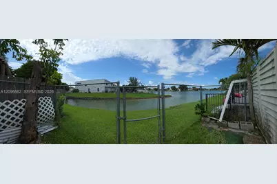 1785 W 72nd St, Hialeah, FL 33014 - Photo 11
