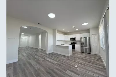 16528 SW 85th Ln, Miami, FL 33193 - Photo 5