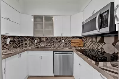7441 Wayne Ave #14B, Miami Beach, FL 33141 - Photo 11