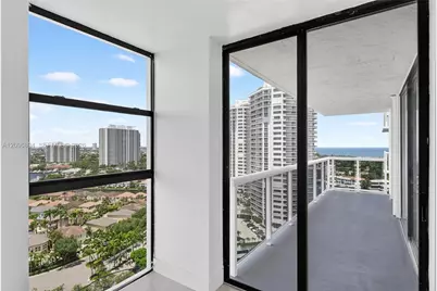 20505 E Country Club Dr #2132, Aventura, FL 33180 - Photo 27