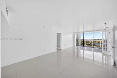 20505 E Country Club Dr #2132, Aventura, FL 33180 - Photo 9