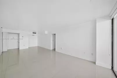 20505 E Country Club Dr #2132, Aventura, FL 33180 - Photo 11