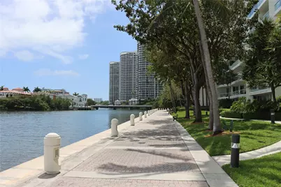 4000 Island Blvd #1205, Aventura, FL 33160 - Photo 45