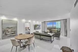 6039 Collins Ave, Miami Beach, FL 33140 - Photo 9