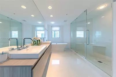17301 Biscayne Blvd #703, North Miami Beach, FL 33160 - Photo 19