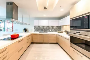 17301 Biscayne Blvd, North Miami Beach, FL 33160 - Photo 3