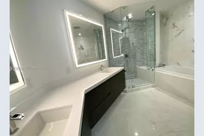 851 NE 1st Ave #3609, Miami, FL 33132 - Photo 9