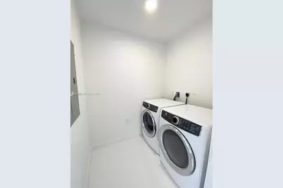 851 NE 1st Ave #3609, Miami, FL 33132 - Photo 17