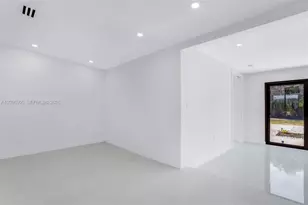 1339 NE 15th Ave, Fort Lauderdale, FL 33304 - Photo 27