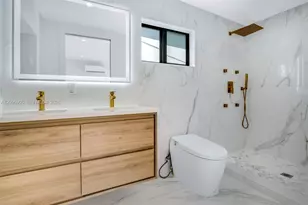 1339 NE 15th Ave, Fort Lauderdale, FL 33304 - Photo 31