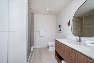 1611 SW 2nd Ave #216, Miami, FL 33129 - Photo 13