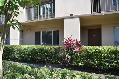 12550 SW 15th St #111E, Pembroke Pines, FL 33027 - Photo 31